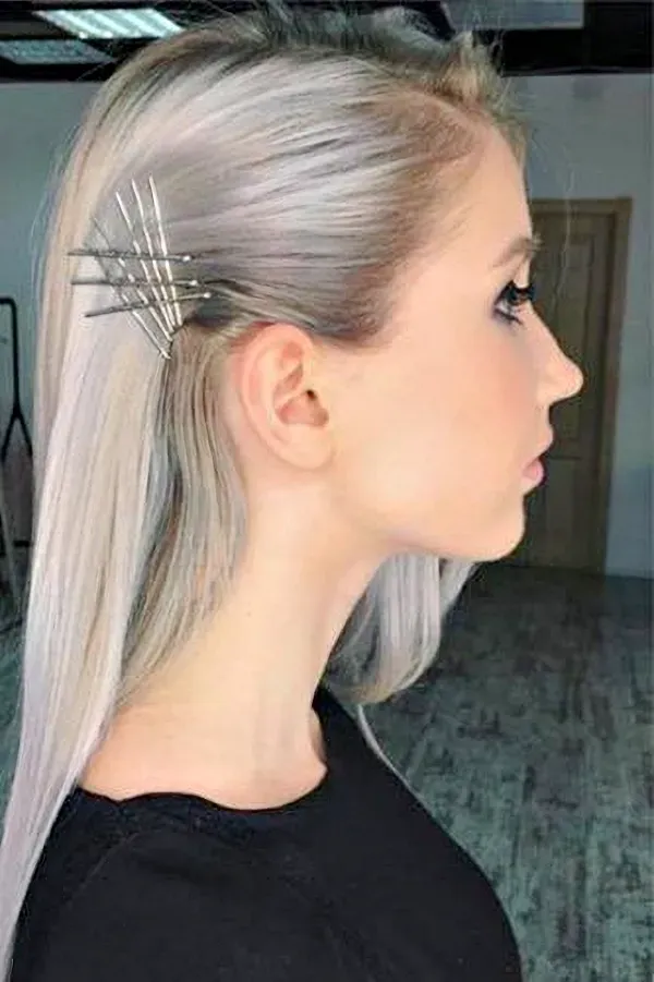 Penteados fáceis para cabelos longos com grampos de cabelo