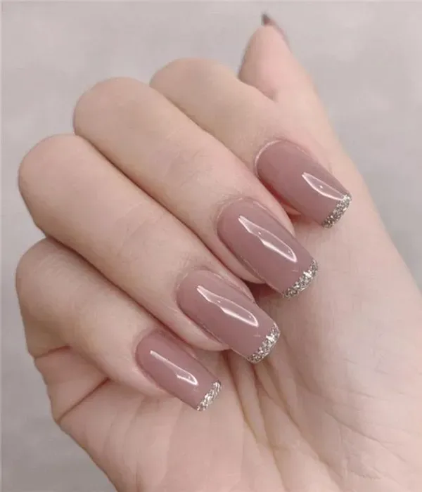 Unhas Decoradas para Festa: 20 Inspirações para Todos os Estilos
