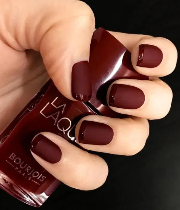 Unhas Decoradas para Festa: 20 Inspirações para Todos os Estilos