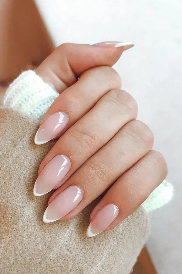 25 Ideias de Unhas Francesinhas: Elegância e Estilo em Todas as Ocasiões