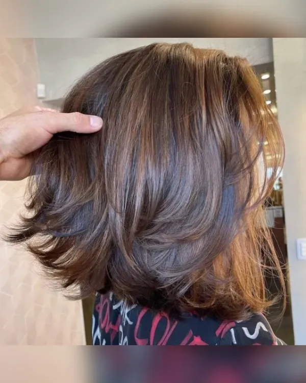 Mulheres Maduras: Cortes para Cabelos Lisos na Terceira Idade