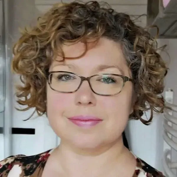 Um Look Atualizado: Inspirações Modernas de Cortes de Cabelo para Rosto Redondo