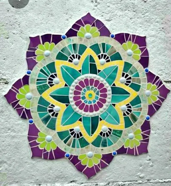 Casa Bonita: Mandalas em Mosaico para Torneiras