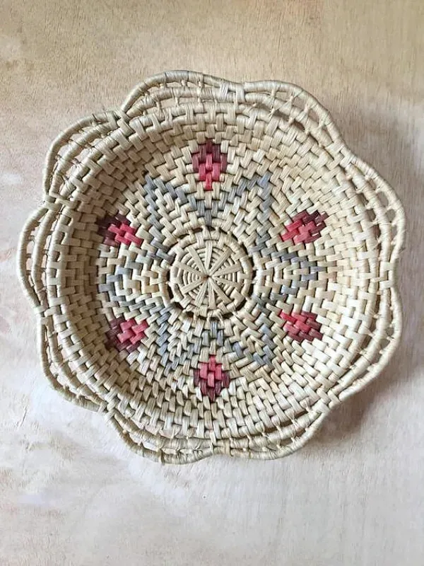 Artesanato com Palha: Inspirações de Travessas e Fruteiras