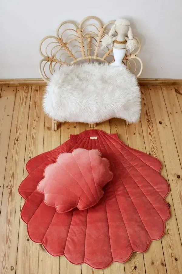 Tapetes artesanais de folhas: aconchego e beleza na decoração