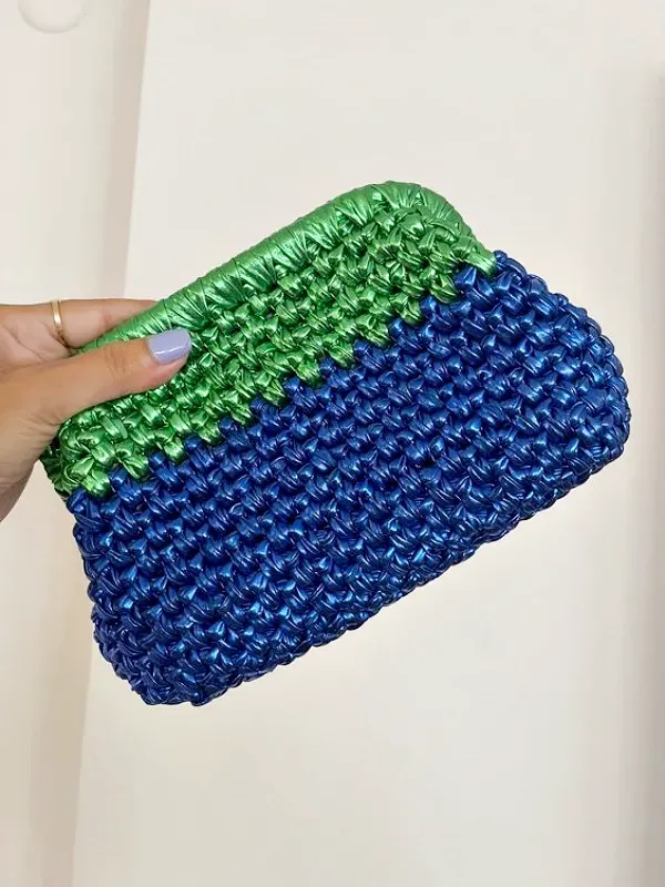 Artesanato na Moda: Bolsas pequenas de ráfia em crochê