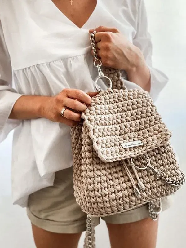 15 Lindos modelos de mochilas de crochê com ponto baixo