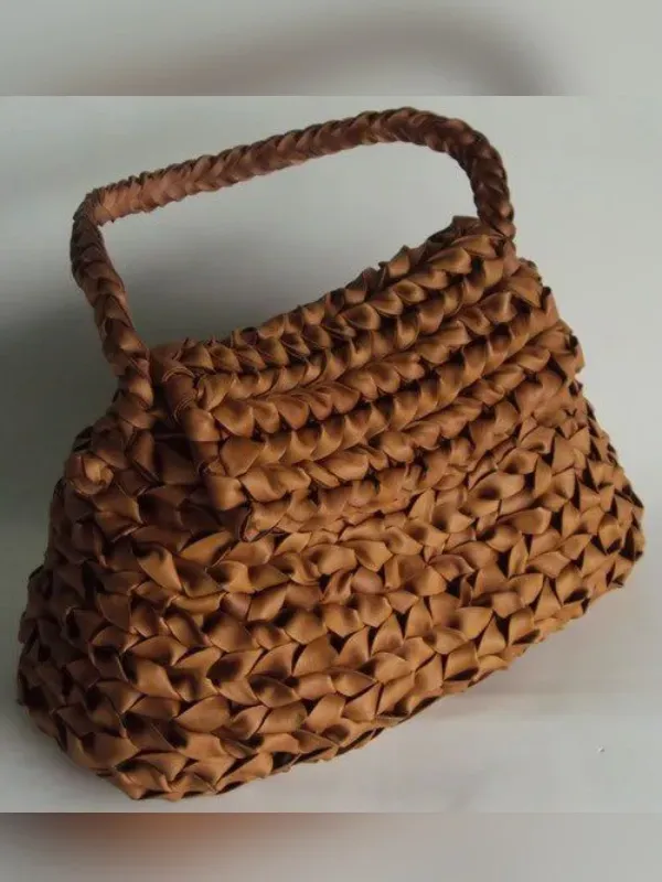 Modelos e pontos para bolsas de crochê para inspirar sua criatividade