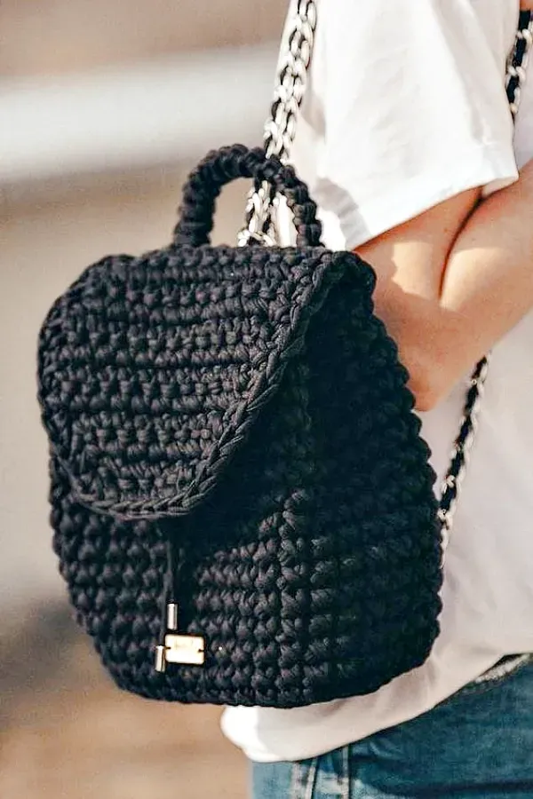 14 Modelos de bolsas em crochê feitos com fio de malha