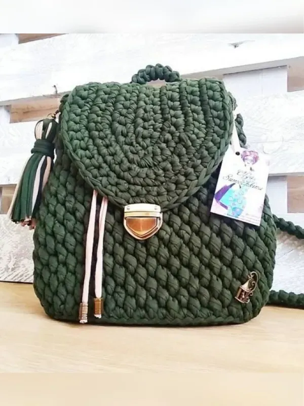 14 Modelos de bolsas em crochê feitos com fio de malha