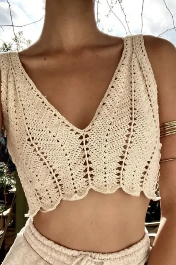 Artesanato na Moda: 17 Modelos de Tops para o Verão em Crochê