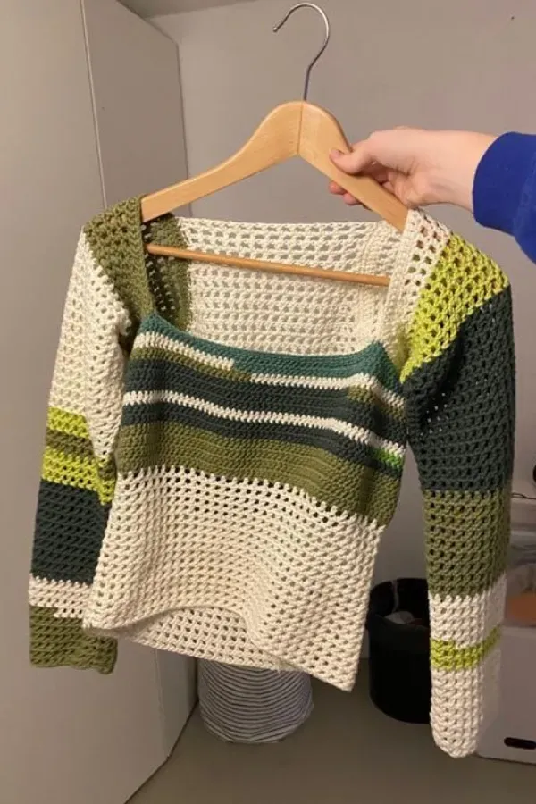 Pontos, Cores e Fios: O Poder dos Detalhes em Blusas de Crochê