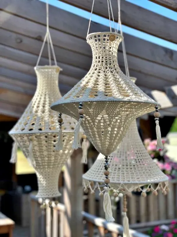 Decorar com Artesanato: Luminárias Pendentes de Crochê para Transformar Seu Espaço