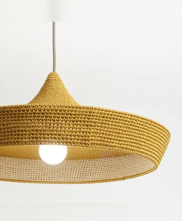 Artesanato na Decoração: Luminárias em Crochê que Transformam Ambientes com Efeito e Originalidade