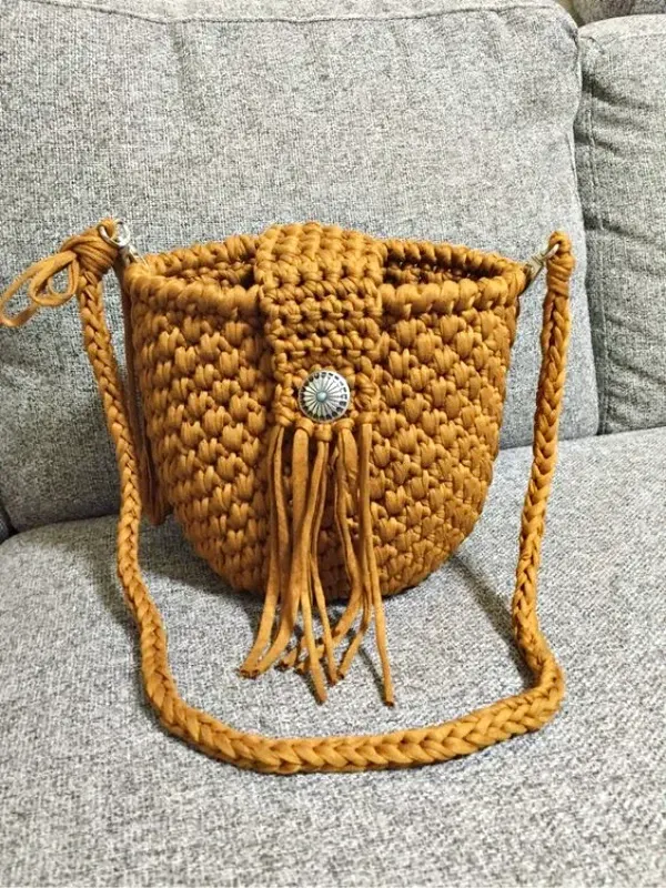 Tendência das Bolsas Artesanais: +21 Modelos de Bolsas de Crochê em Fio de Malha