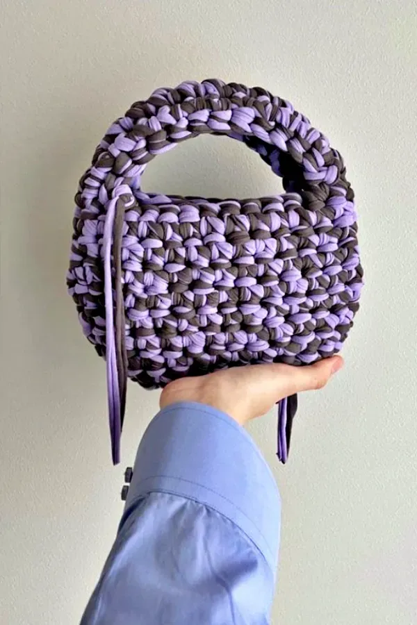 Tendência das Bolsas Artesanais: +21 Modelos de Bolsas de Crochê em Fio de Malha