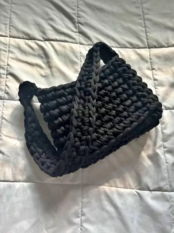 Artesanato na Moda: Inspirações de Bolsas de Crochê em Fio de Malha com Estilo e Versatilidade