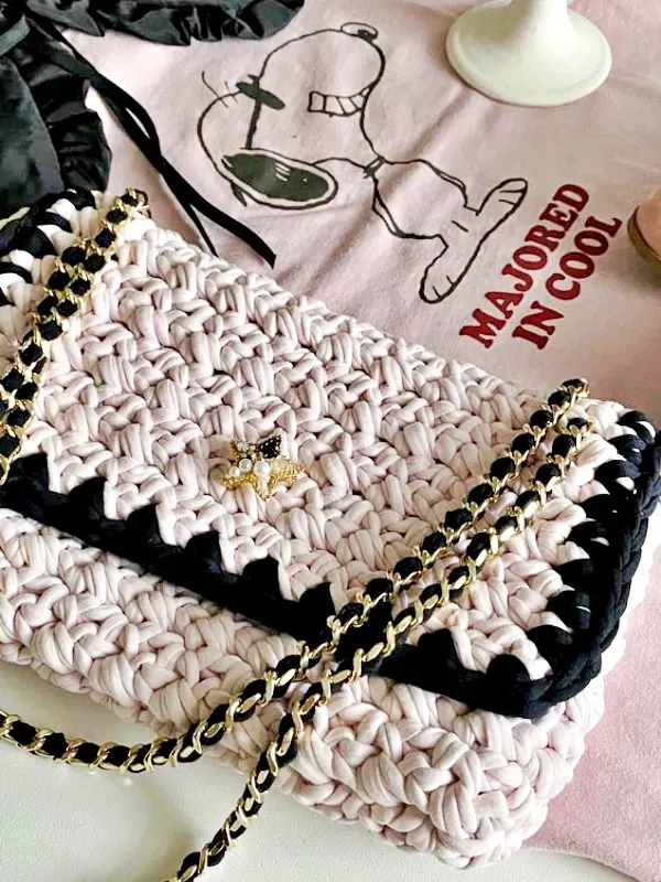 Artesanato na Moda: Inspirações de Bolsas de Crochê em Fio de Malha com Estilo e Versatilidade