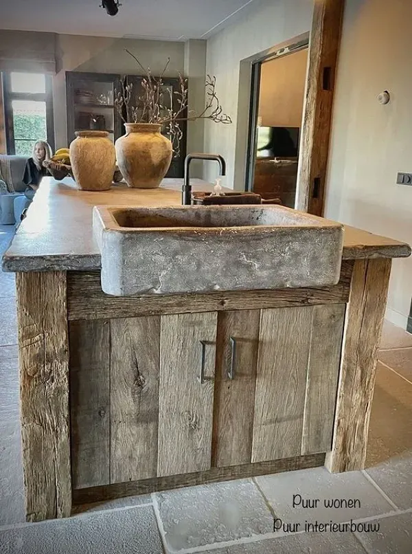 Casa Bonita e Moderna: Transforme sua Cozinha com Cimento Queimado!