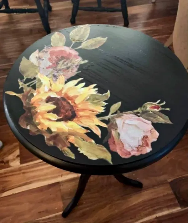 Decoupage Criativa: Dê Vida Nova a Móveis e Objetos