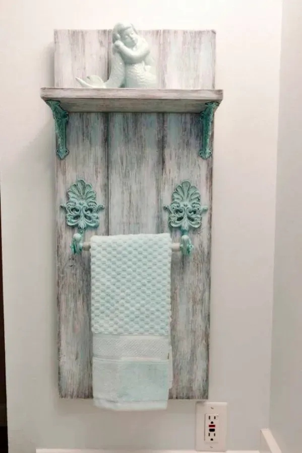 Estilo e Ordem: Faça Você Mesmo seu Cabideiro e Porta-Chaves com Estas Ideias Criativas