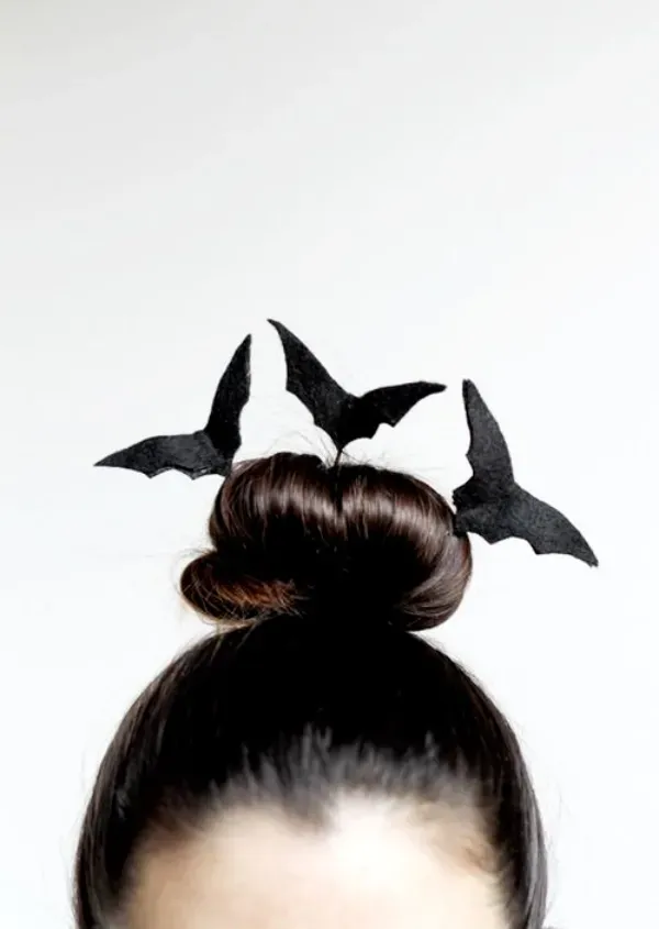 Assuste e Arrase: 17 Ideias de Cabelo para o Halloween!