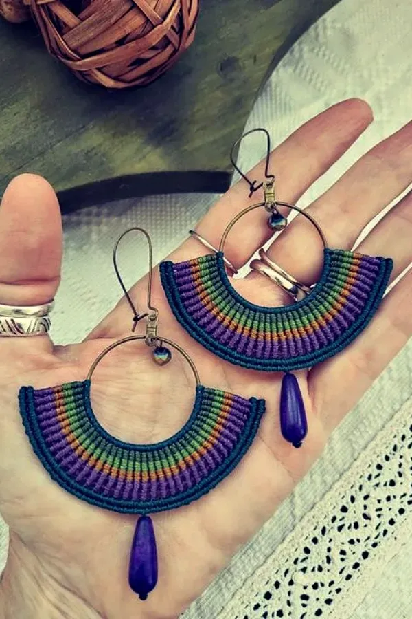 Brincos de macramê: a tendência do artesanato para quem busca renda extra