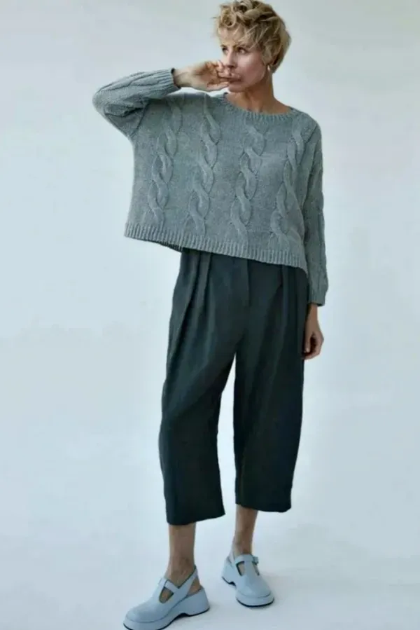 Moda para Senhoras com Elegância e Conforto: Dicas de Blusas, Calças e Saias