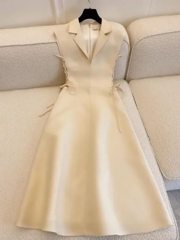 Elegância em Branco: Looks Deslumbrantes para Festa de Ano Novo!