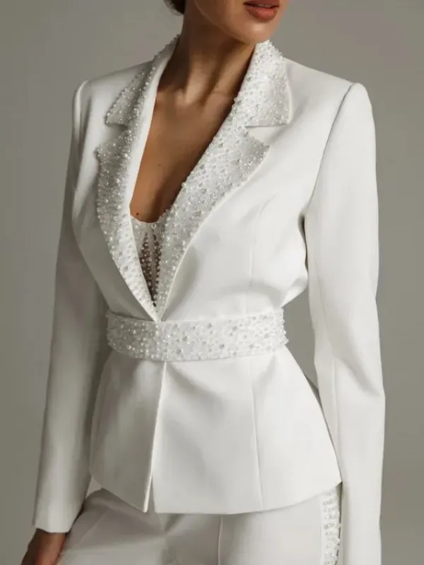 Elegância em Branco: Looks Deslumbrantes para Festa de Ano Novo!