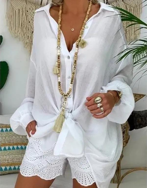 Brilhe no Réveillon: Inspirações de Looks Brancos para Arrasar na Praia! Usar o branco remete à pureza, paz, renovação e esperança.