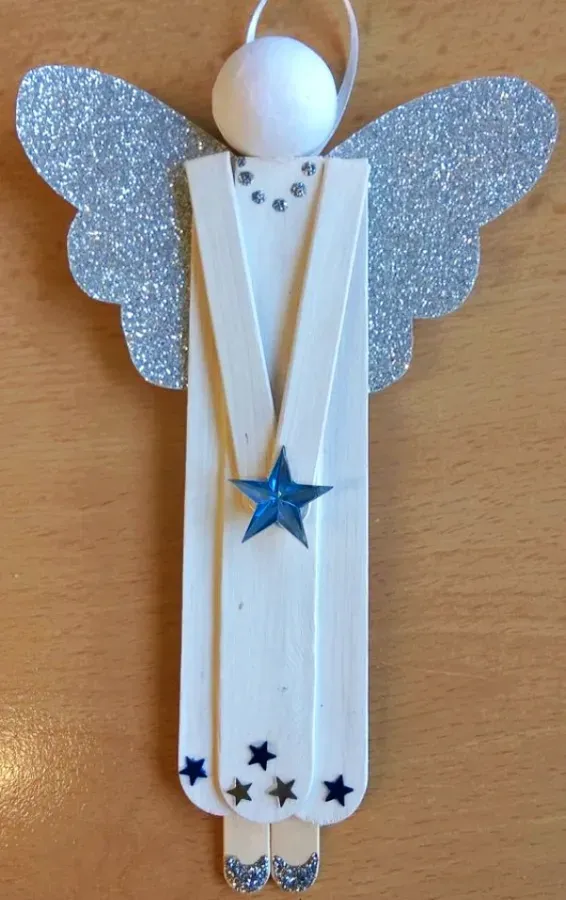 Preparando para o Natal: Crie Enfeites de Natal Incríveis e Baratas com Palitos