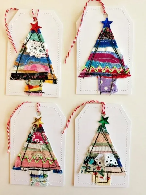 Ideias Encantadoras de Tags e Cartões DIY para o Natal, compartilhando presentes únicos. Mergulhe nesta magia do artesanato natalino.