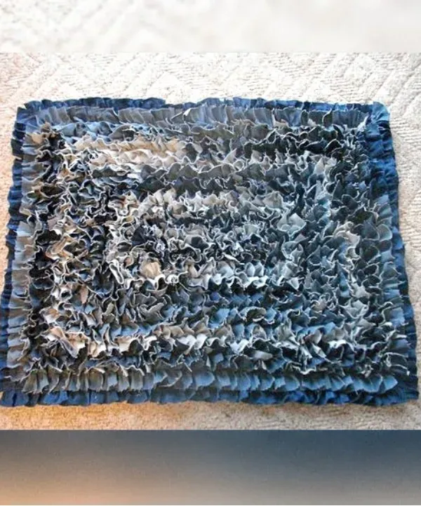 16 maneiras criativas de fazer tapetes usando jeans reciclado