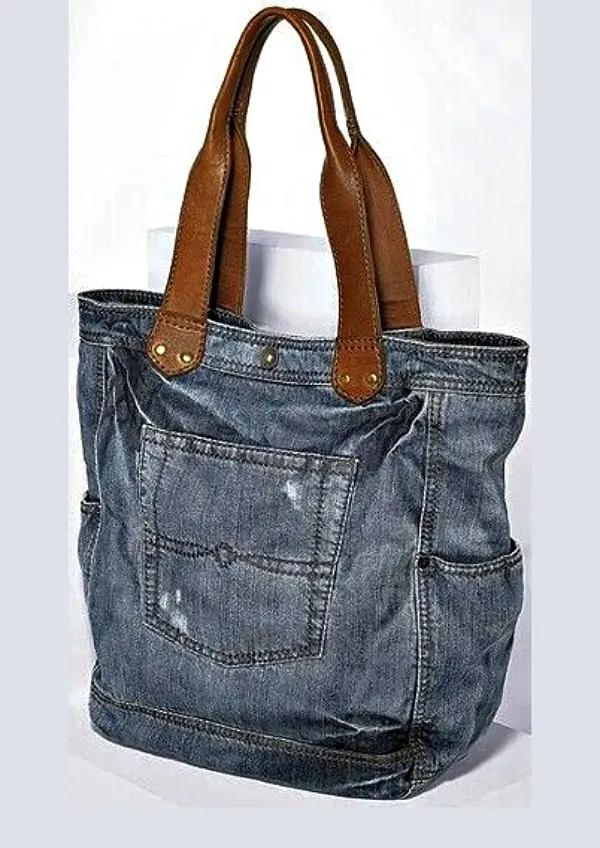 Bolsas de jeans reciclado: A moda sustentável com muito estilo