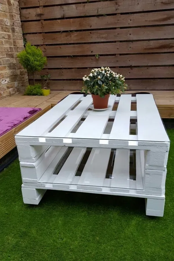 Ideias criativas e baratas: Móveis feitos com pallets