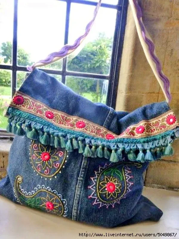 Estilo e Sustentabilidade: 18 Ideias para Fazer Sua Bolsa com Jeans Reciclado