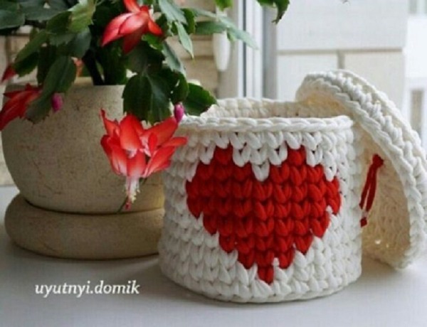 DIY - cesto em crochê com fio de malha