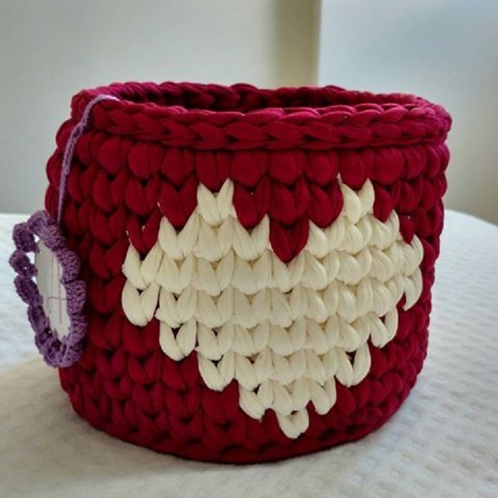 Faça você mesma - cestos em crochê com fio de malha