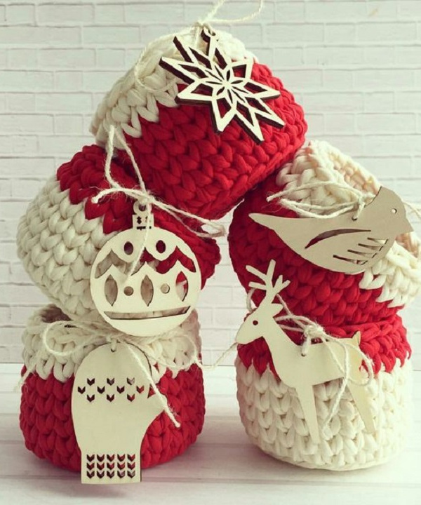 Lindos cestos de Natal com fio de malha - para presentear