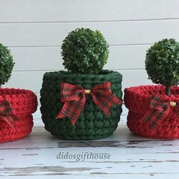 16 modelos de cestos de Natal com fio de malha
