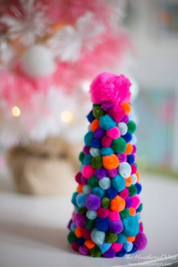 23 Ideias de como fazer enfeites de Natal com pompom