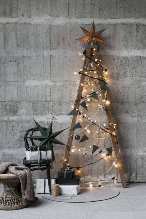 Preparando o Natal: 20 Modelos de Árvores de Natal Criativas e Econômicas