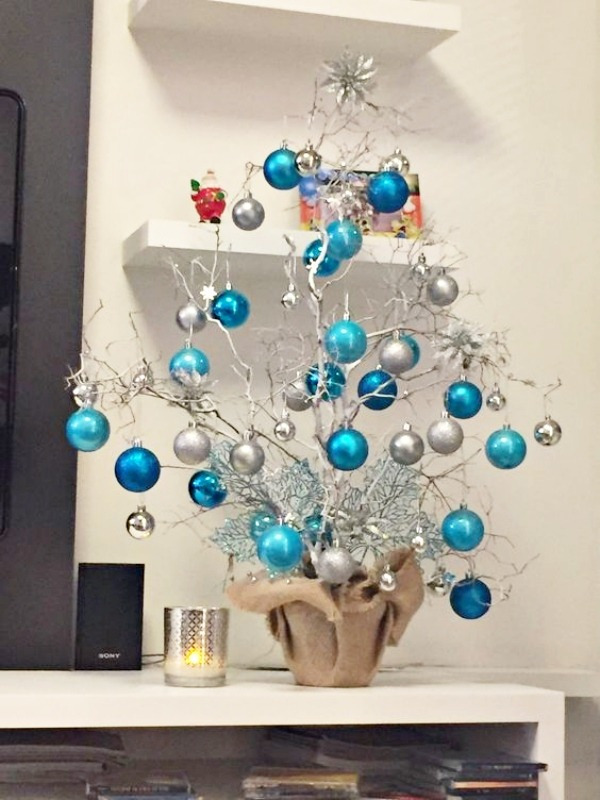Preparando o Natal: 20 Modelos de Árvores de Natal Criativas e Econômicas