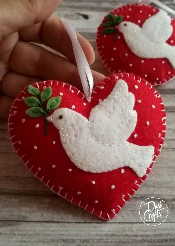 Preparando o Natal: O encanto do Natal com enfeites de feltro