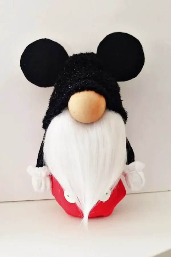 Preparando o Natal: Enfeites de Natal com gnomos da sorte