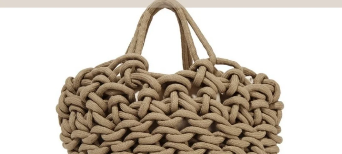 Pontos Simples, Bolsas Exclusivas: Bolsas de Tricô com Fio Náutico para um Visual Único