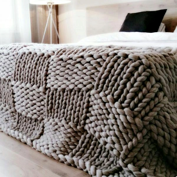 Modelos de Peseiras em Tricô: Ideias de Charme para Decorar Seu Quarto