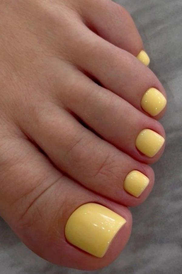 Unhas dos Pés Perfeitas: Cores de Esmaltes que Combinam com o Look do Verão