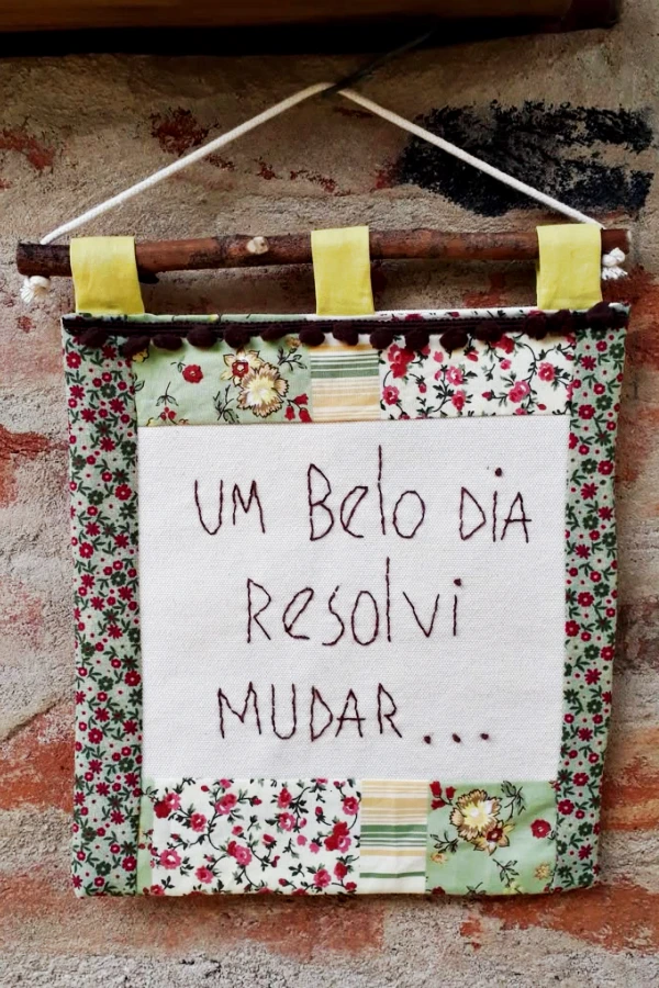 Mensagens Bordadas: Frases de Amor, Aconchego e Boas Vibrações